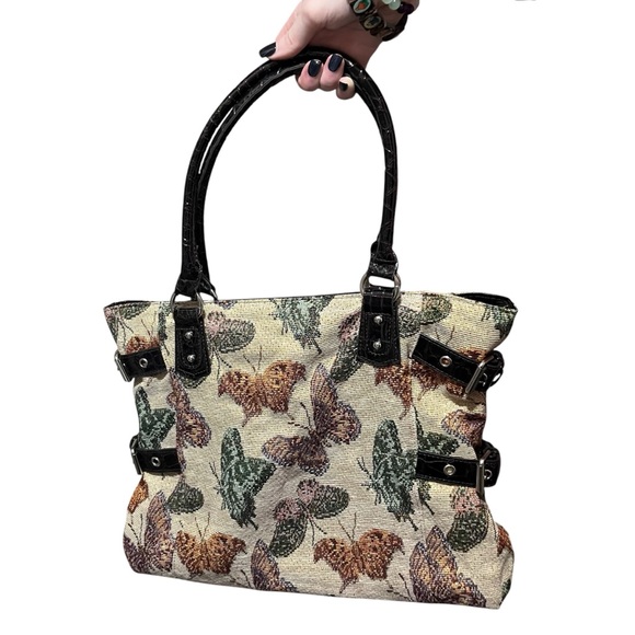 Braciano ~ Fairy Tote - Picture 1 of 6